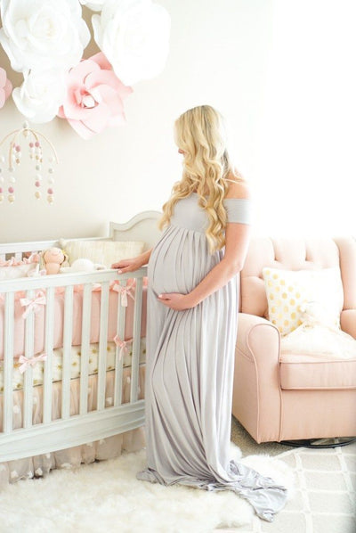 What Color Baby Shower Dresses Are Popular?