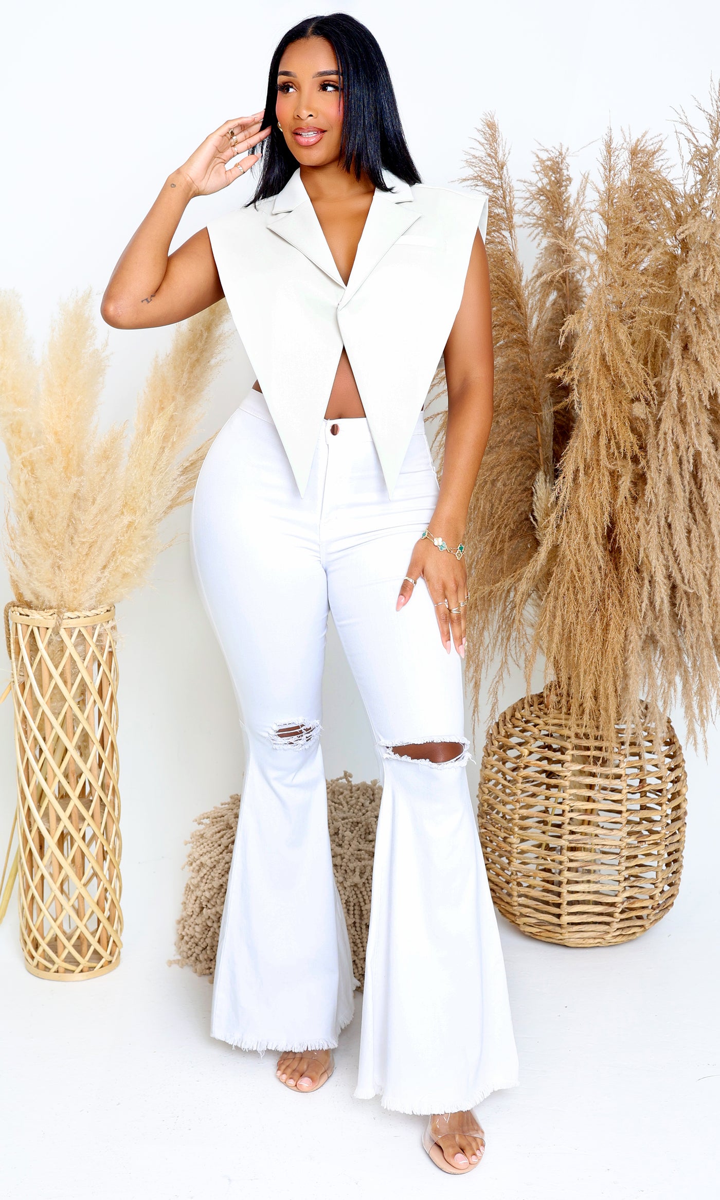 Faux-Tastic | Open-Sided Cropped Vest - Cream