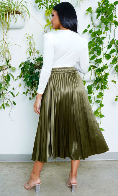 The Pleated "Red carpet hit" Midi Skirt - Cutely Covered