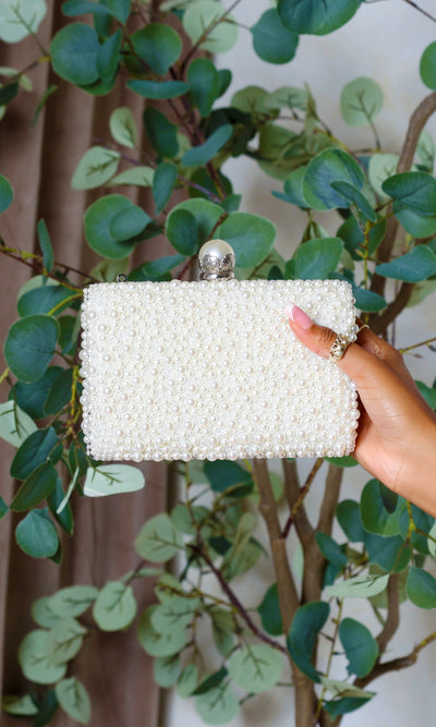 Daniela Pearl Clutch Bag - White