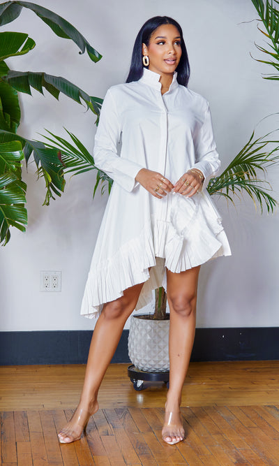 Queen | Ruffled Collared Dress - White - Cutely Covered