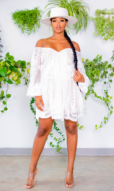 She's Classy l Flow Dress White Lace - Cutely Covered